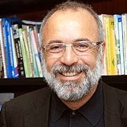 foto del Dr. Roberto Rodríguez Gómez