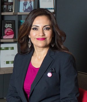 Foto de la Dra. Patricia Rosas Chávez